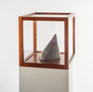 Objekt in Vitrine